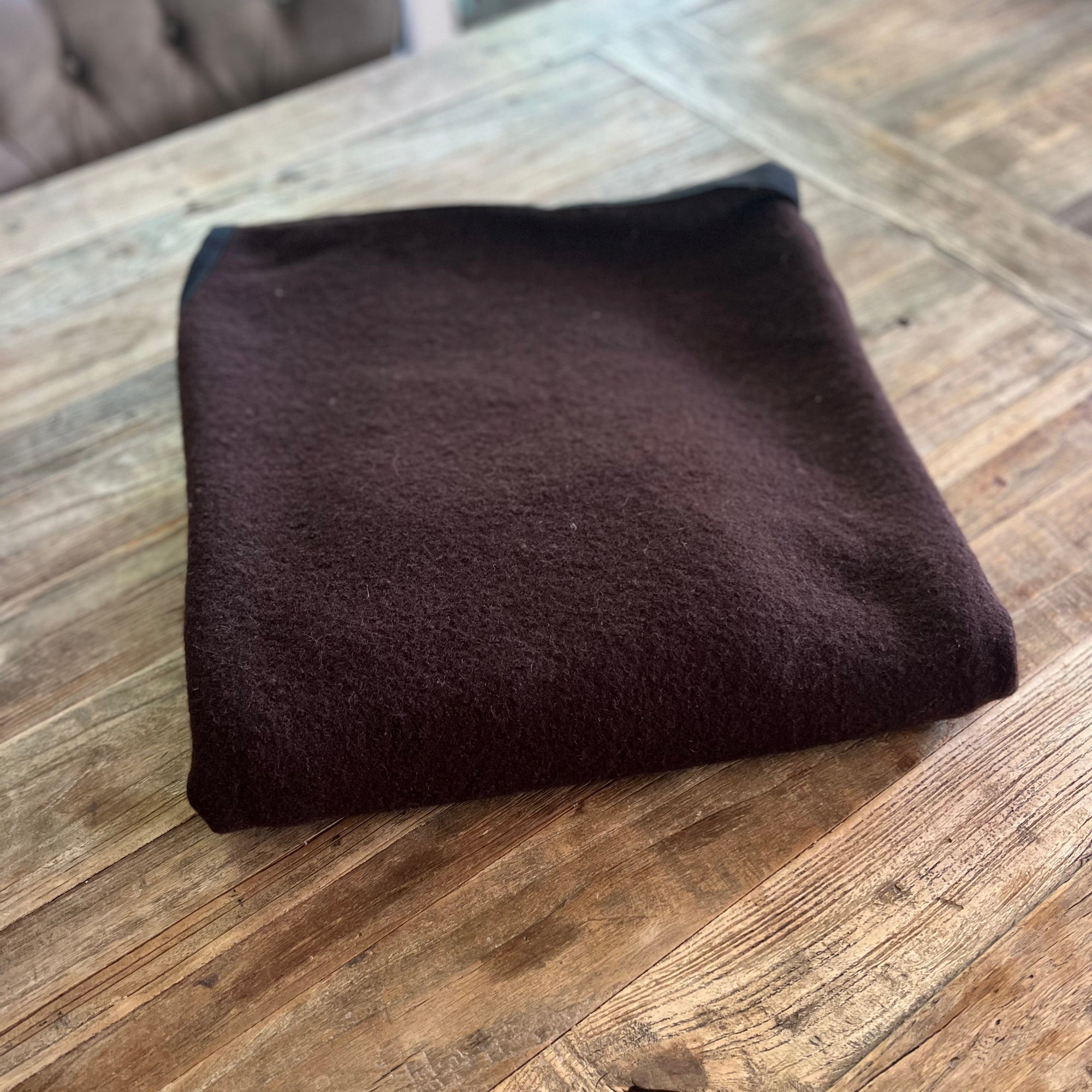 Quarter Sheet 100% Wool (old logo, B-stock)