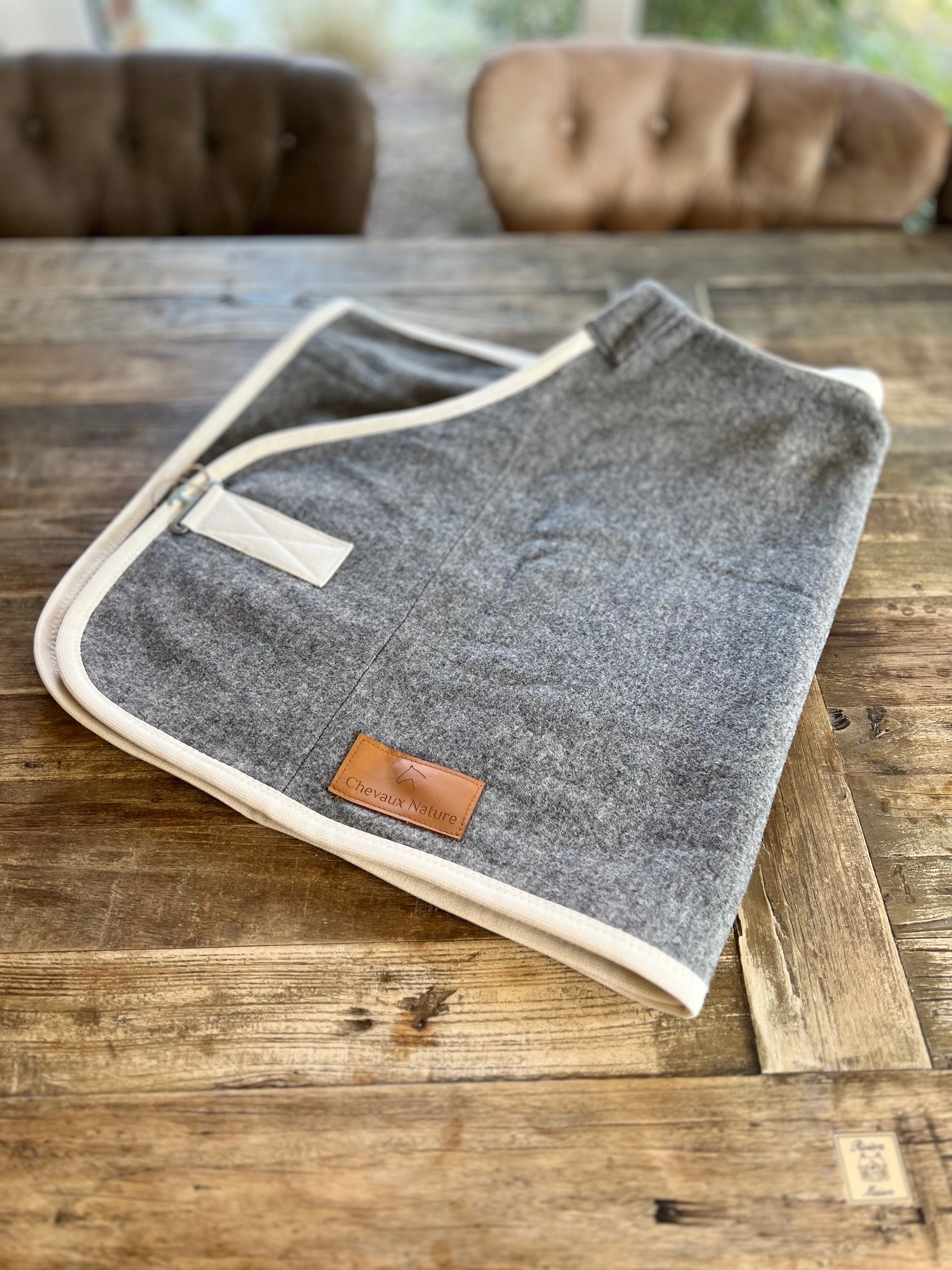 Sweat blanket 100% Wool (old logo)