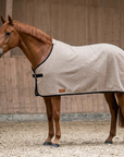 Abschwitzdecke 100% Baumwolle (für Ponys) — KI-generierte Beispieldarstellung